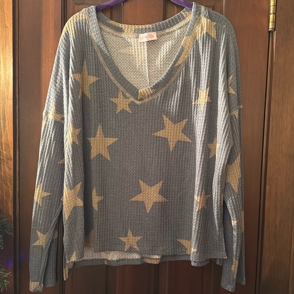 Pink Lily Long Sleeve Star Top